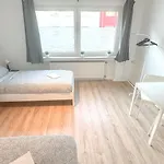 Monteur Apartament